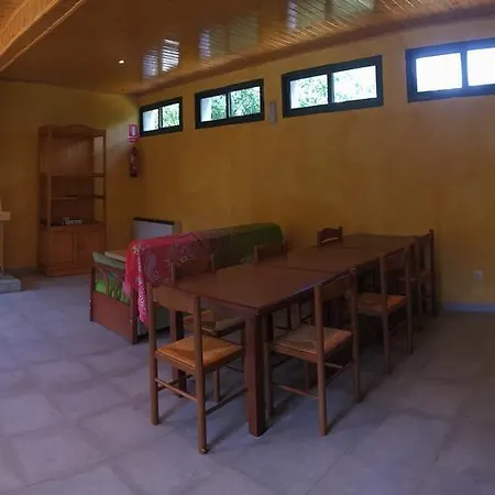 De Cotarelo Hostel *